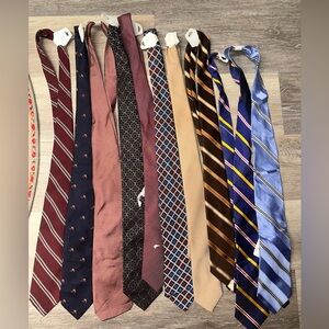 Lot of 10 Men's Designer Ties, Mix Colors Tradition Neck Ties, Italy US & more
